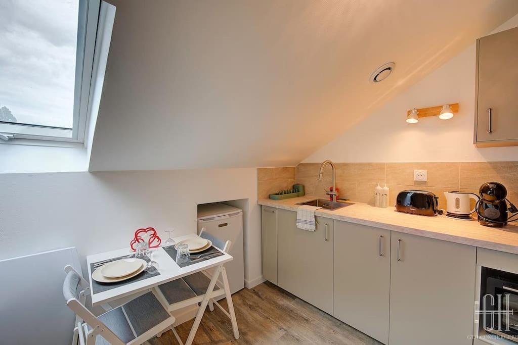 Sakura - Face Gare Apartment ตูร์ ภายนอก รูปภาพ